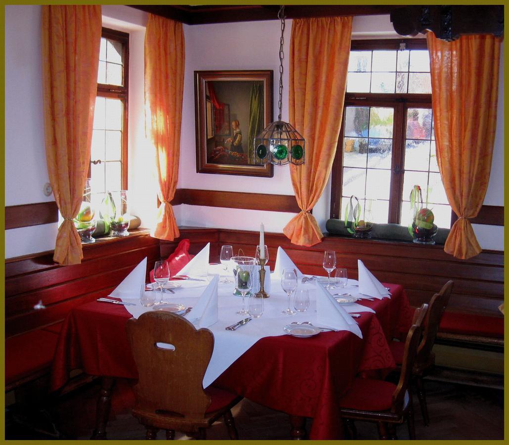 Goldner Engel, Restaurant - Hotel - Metzgerei Laudenbach  المظهر الخارجي الصورة